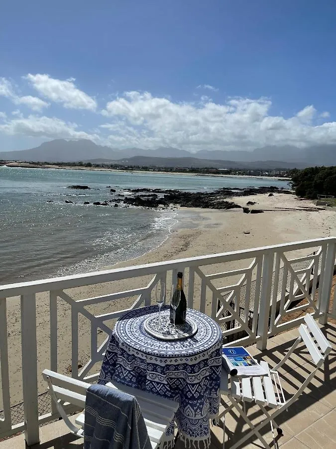 By Die See Gordons Bay South Africa